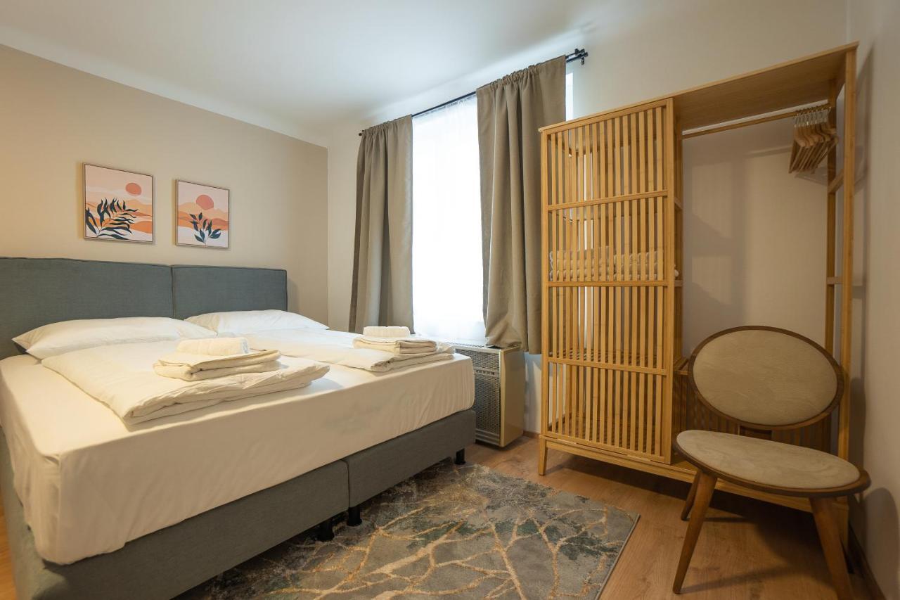 A 2-Bedroom Apartment With A King-Size Bed And A Balcony Is Located Just A 15-Minute Walk From Stephansplatz. Viena Exterior foto